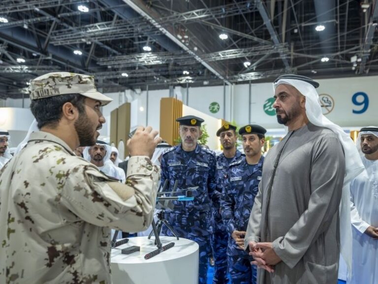 «وام» سيف بن زايد ونهيان بن مبارك يطلعان على الابتكارات الطلابية في «واجهة التعليم 2026» WAM – Saif bin Zayed and Nahyan bin Mubarak view student innovations at "Education Waterfront 2026"